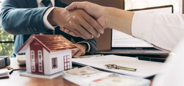 Property Disputes? Why You Need a Local Expert to Navigate Real Estate Law