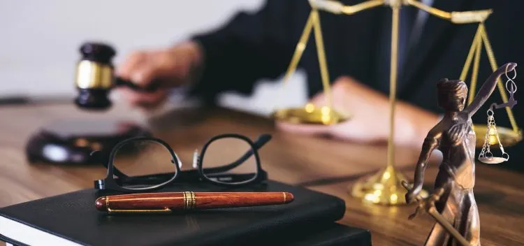 The Rise of Full-Service Law Firms in India: Why They’re Dominating the Legal Market