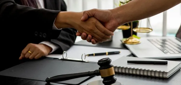 Cheque Bounce Lawyers